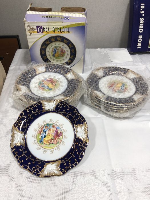 Продаются тарелки Мадонна Чехия оригинал