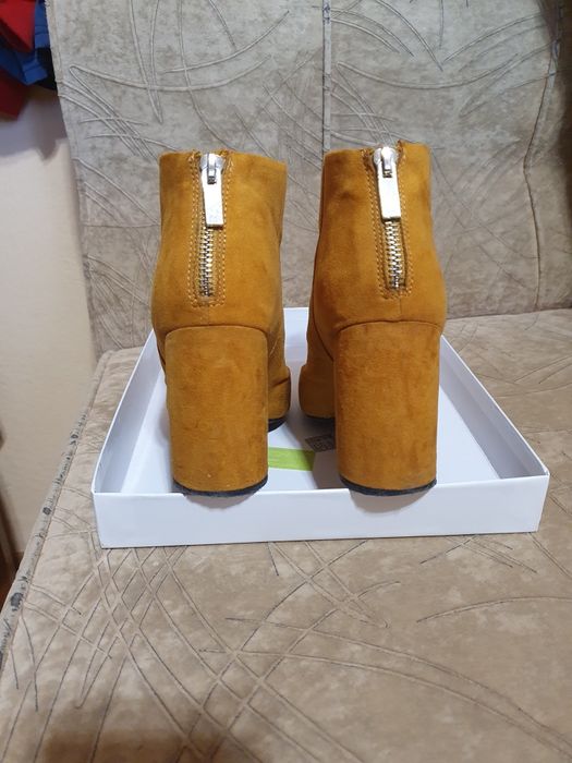 Дамски боти 39 номер