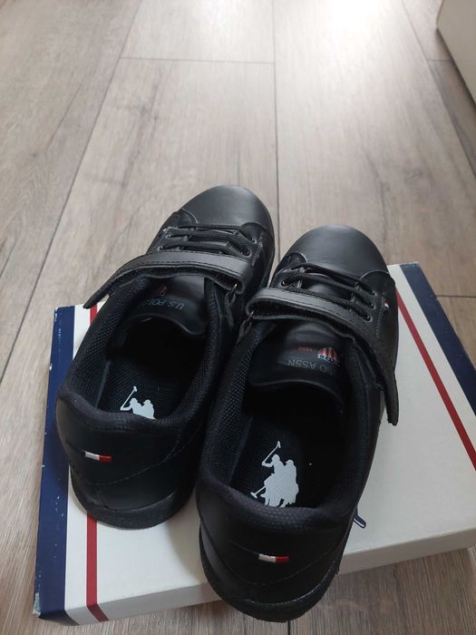 Детски маратонки Adidas, 35 номер