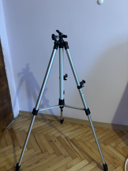 Сгъваем статив за рисуване