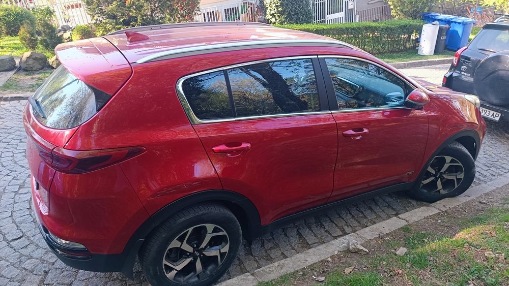 Продавам Кия Спортидж