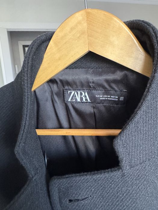 Пальто новое без этикетки Zara