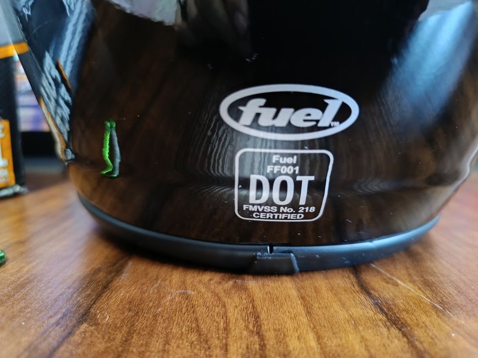 Мото шлем от Испанского бренда FUEL