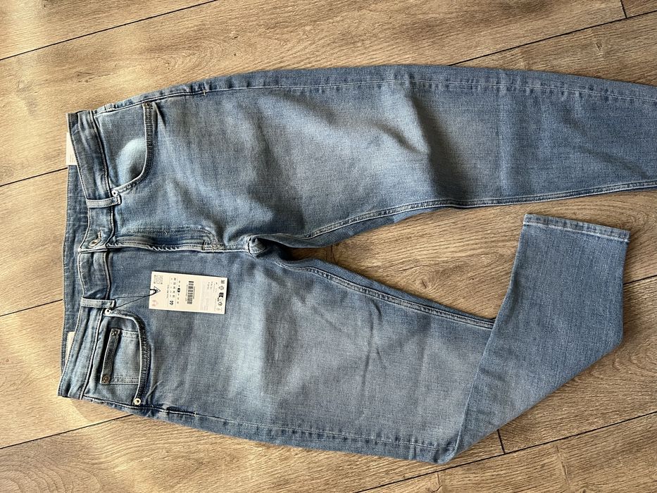 ZARA - Mid Waist Skinny Leg- Нови дънки размер 34 / Оригинал