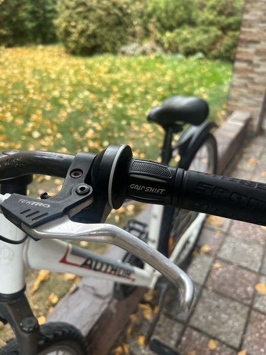 Велосипед. Author Outset