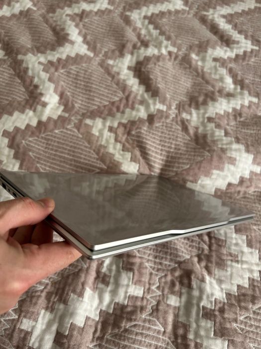 Продам новый ноутбук