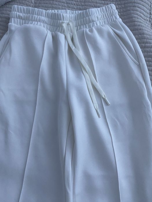 Панталон Bershka, размер XS – носен веднъж