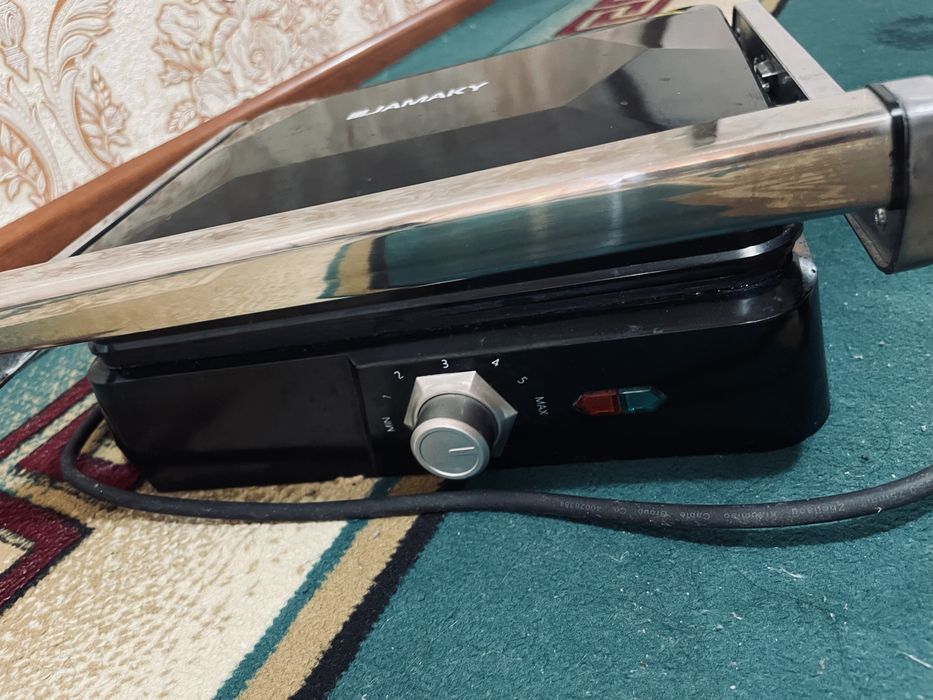 Мощный электрогриль Healthy Grill JMK2018