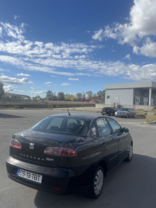 SEAT Cordoba 2009 — imagine 4