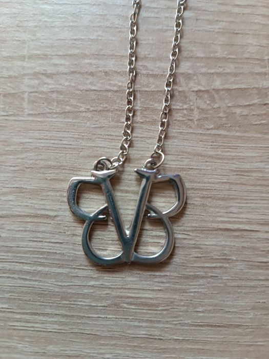 Colier Black Veil Brides logo