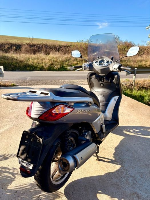Scuter Yamaha Xcity 125 CC se conduce cu permis B!