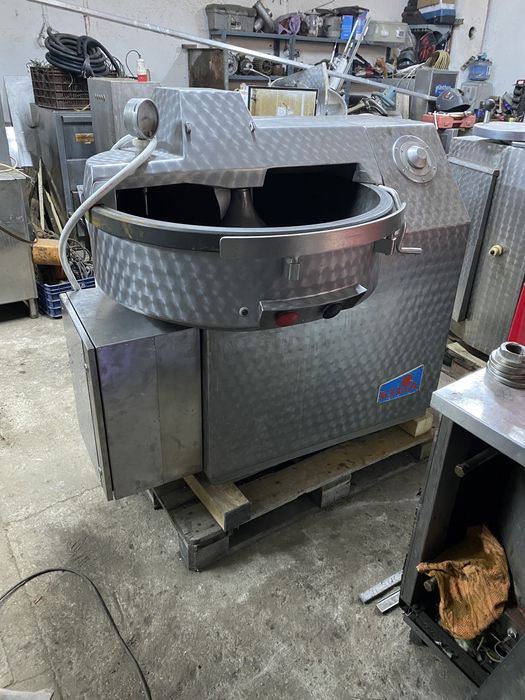 Utilaje carmangerii si abatoare