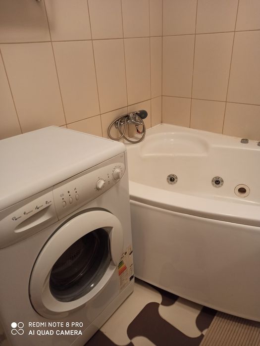 Dau in chirie garsonieră lux, 30 mp, str. Aluminei