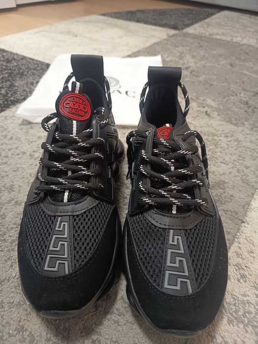 Versace Chain Reaction