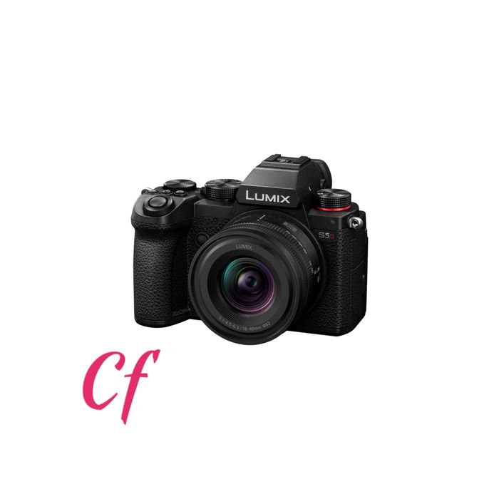 Panasonic Lumix S5D Kit cu Obiectiv 18-40mm F4.5-6.3