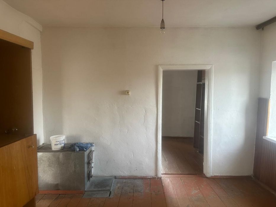 Продам дом 3 комнаты и кухня