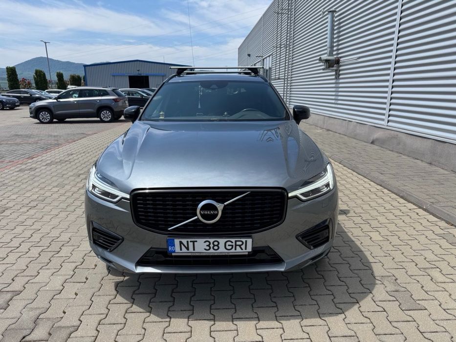 Vând Volvo XC60 T8 AWD Plug-In Hybrid 2020