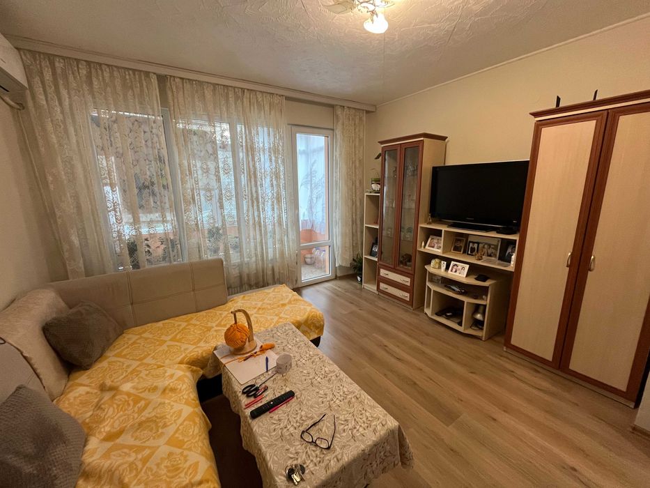 Продава се Двустаен апартамент в Казанлък - 68 кв.м за 1875 €/кв.м - Снимка #2