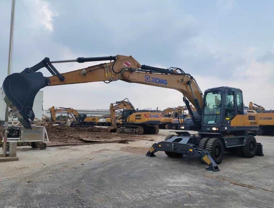 XCMG XE150WD Экскаватор колесный 0,6 куб в наличии