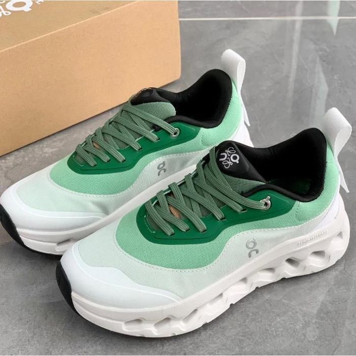 Детские кроссовки oncloud