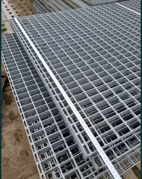 Grilaje zincate galvanizate