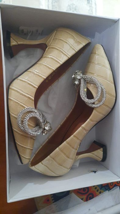 Классические туфли