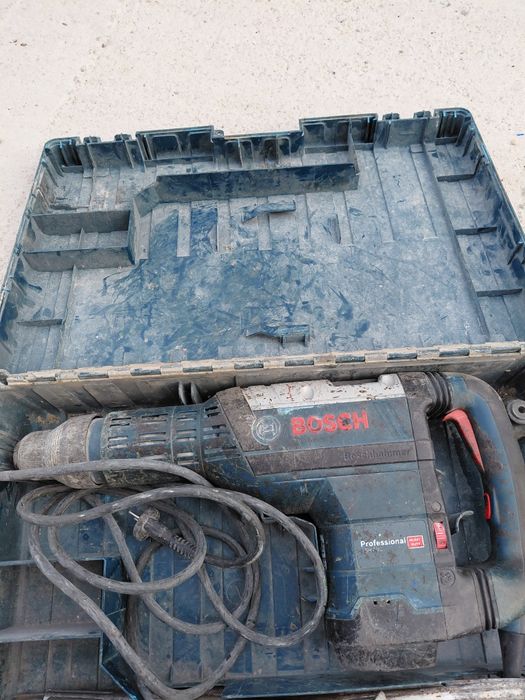 Къртач Bosch GSH 7 VC