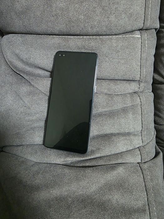 Продам смартфон срочно