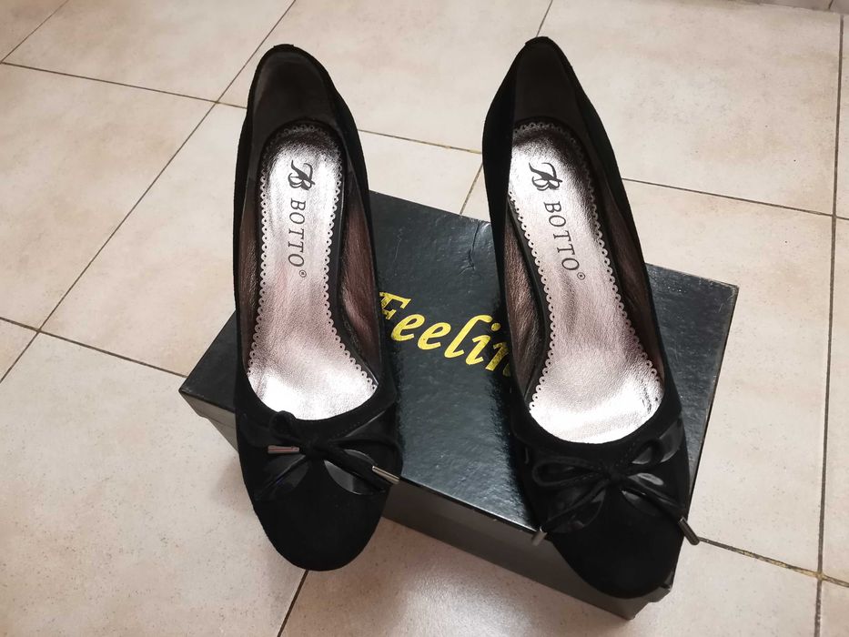 Pantofi ocazie + pantofi cazual