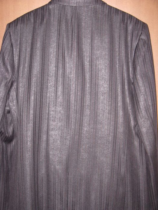 Продам костюм классический