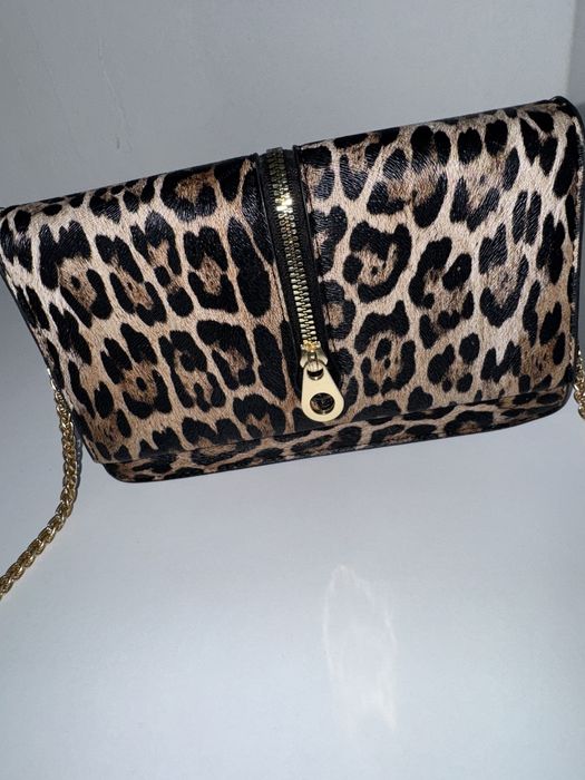 Все вещи по 5000тг