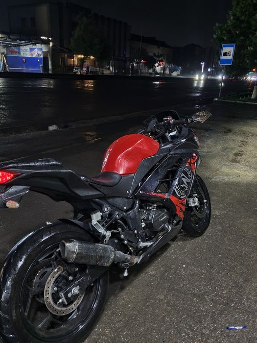 Kawasaki Ninja 250 kub 2016 model