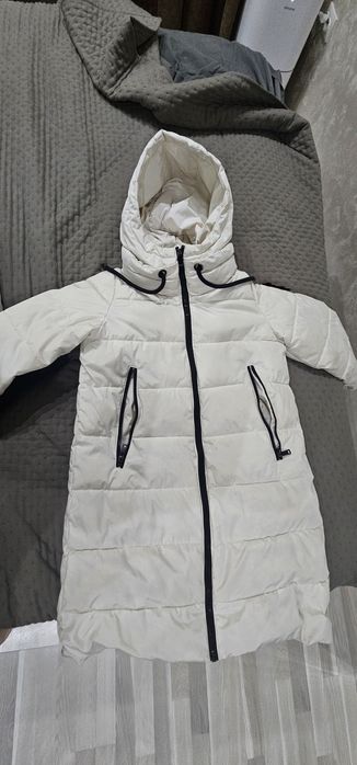 2 куртки на девочку