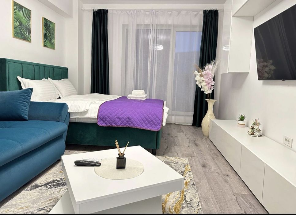 Zona Coresi. Regim hotelier.