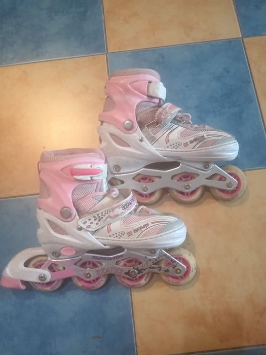 Продам роликовые коньки