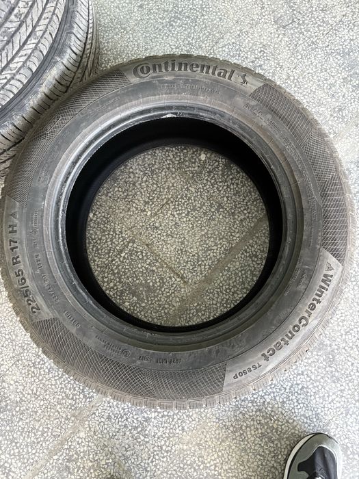 Зимни гуми •Continental• 225/65/17