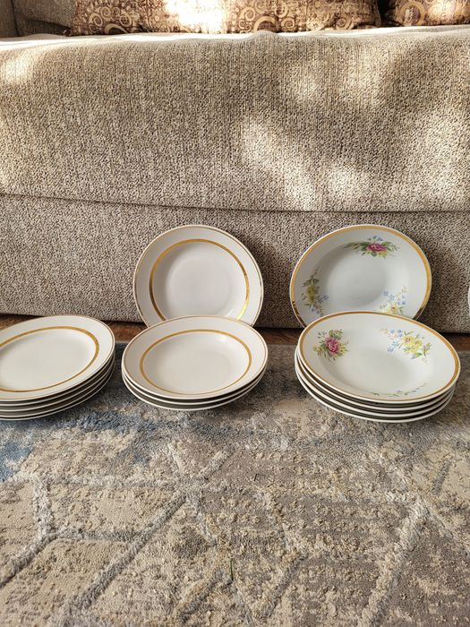 Продам сервиз Корея, набор тарелок