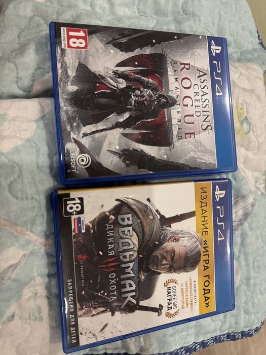 Playstation 4 продам в хорошем состоянии