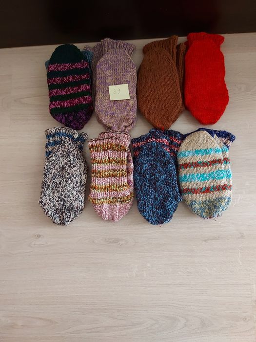 Чорапи вълнени нови с подарък терлици