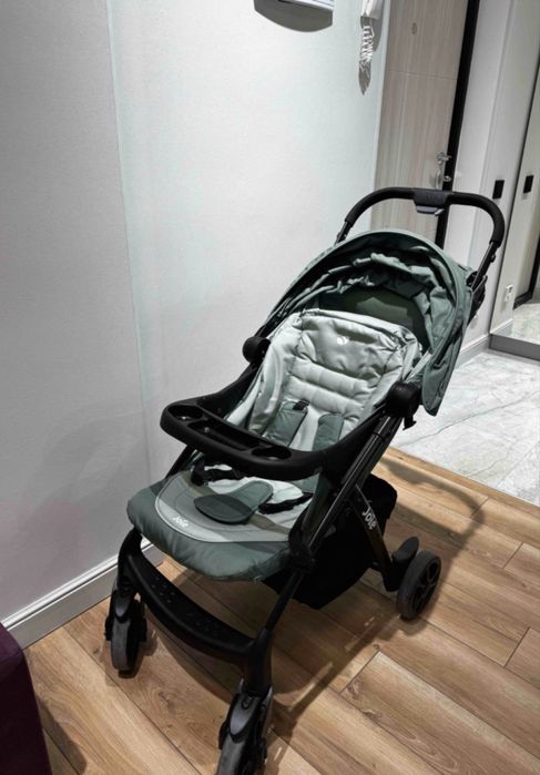 Коляска прогулочная joie muze lx