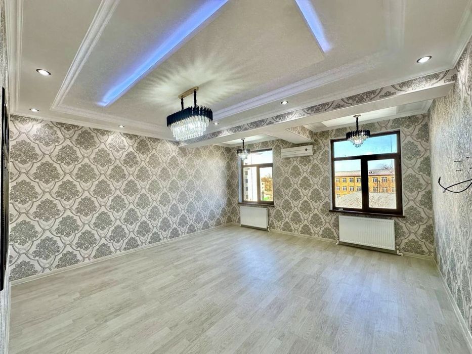 2х комнатная квартира, на 4 этаже. Вокзал.