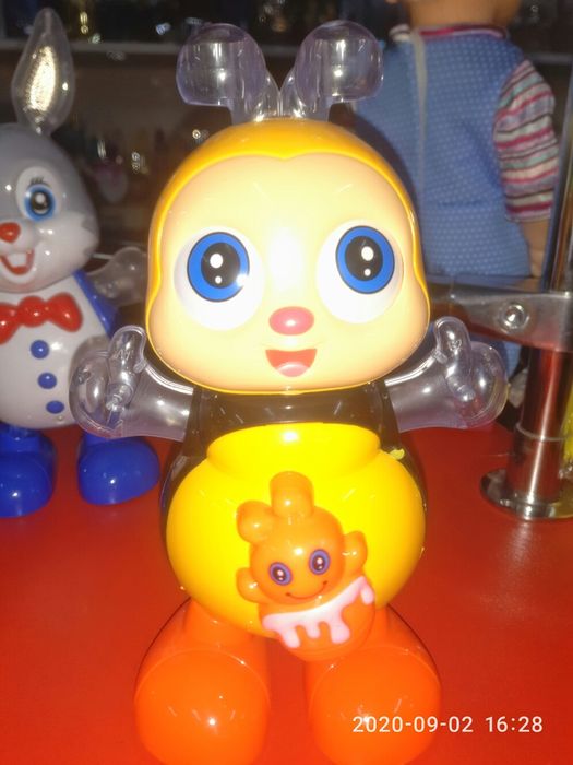 Игрушки музыкальные новые.