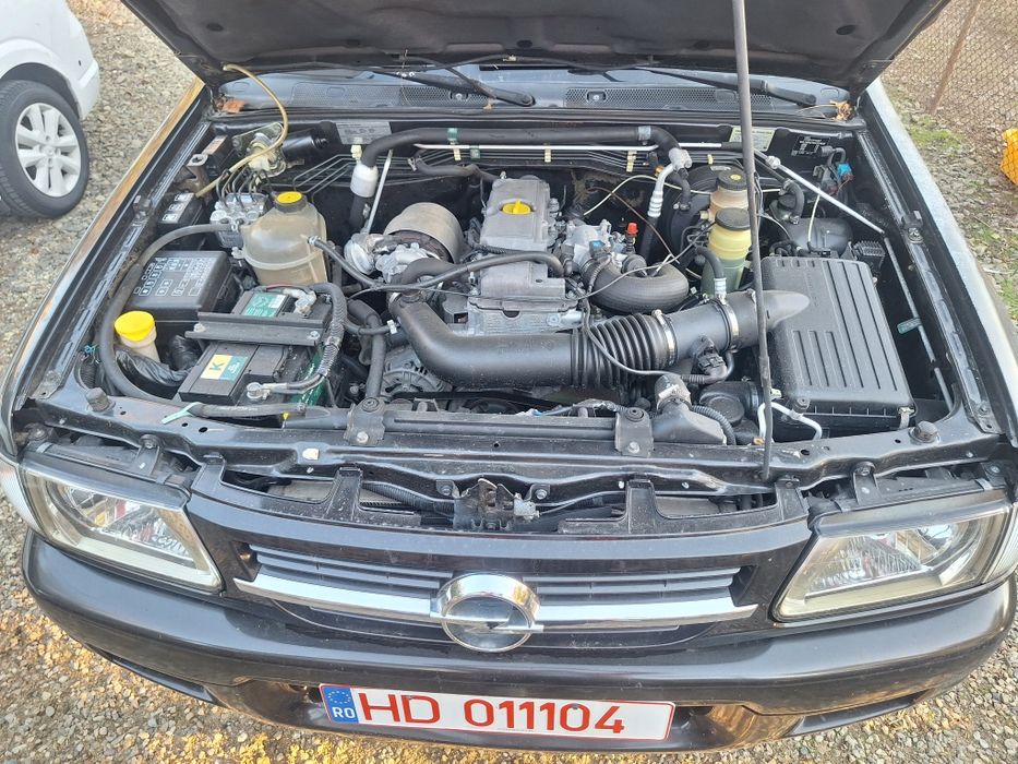 Opel frontera 2004-2005 2.2 dti