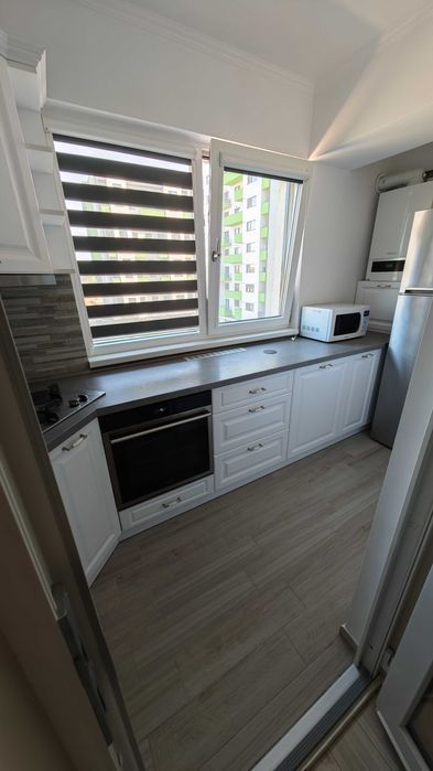 Închiriez apartament 3 camere, Decebal Residence