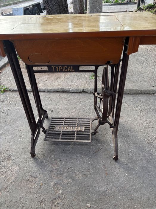 Шевна  машина , в много добро състояние, лично предаване