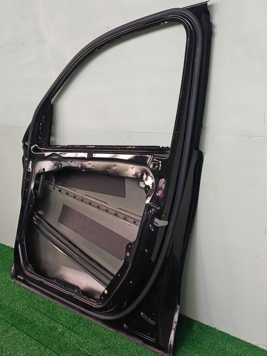 врата предна дясна Mercedes W167 GLE 2019-2025 г. #1012V