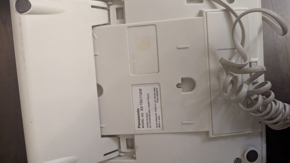 Продам стационарный телефон