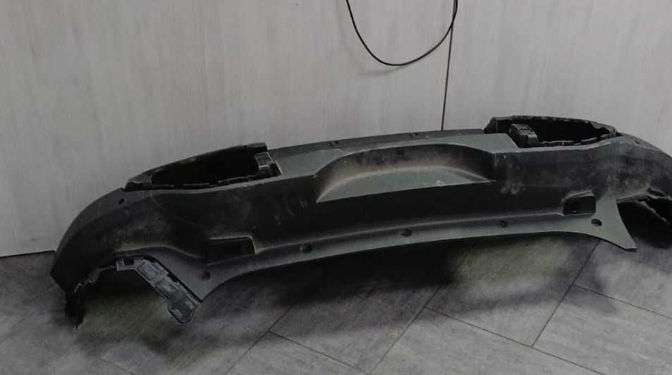 продаю бампер задний на BYD Leopard 3