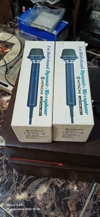 Microfoane vintage Hitachi UDM-4
