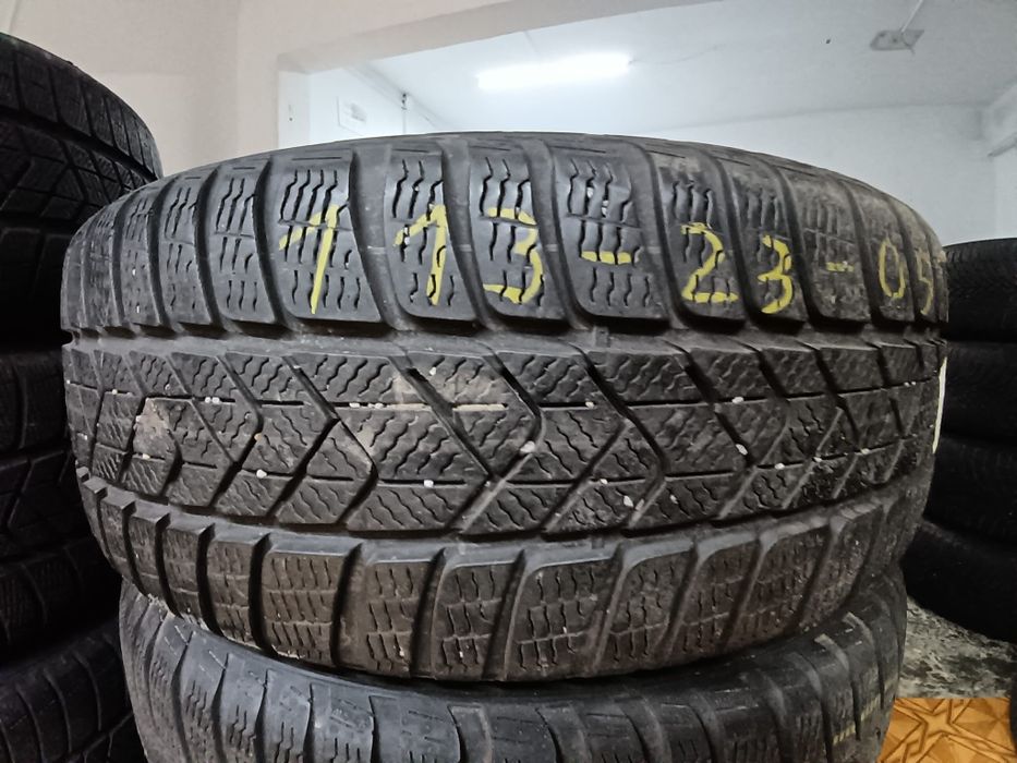 Set 4 anvelope iarna Pirelli 205 50 17 M+S